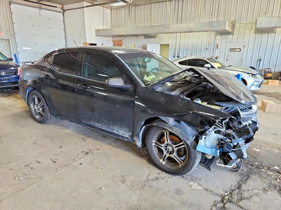 2014 DODGE AVENGER SE  