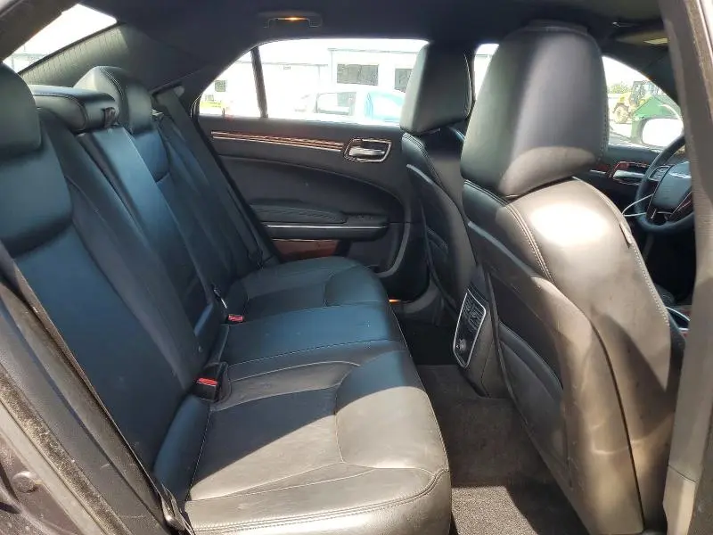 2013 CHRYSLER 300   