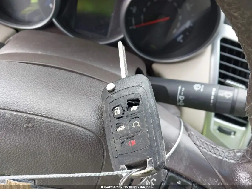 2011 CHEVROLET CRUZE 2LT