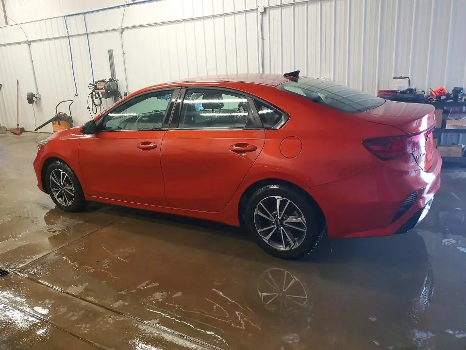 2022 KIA FORTE LXS  