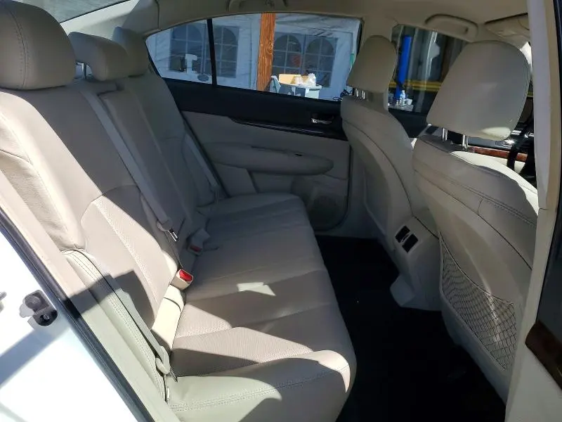 2013 SUBARU LEGACY 2.5I LIMITED  