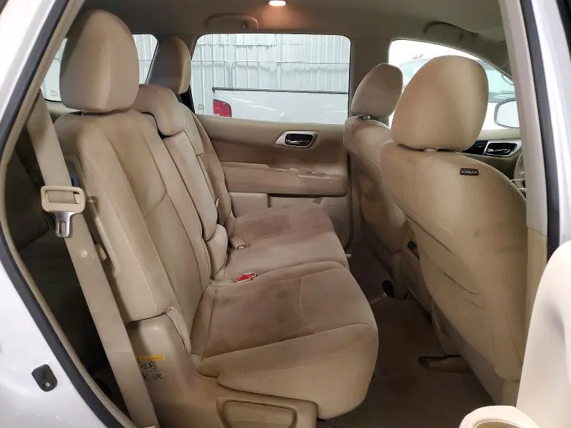 2013 NISSAN PATHFINDER S  