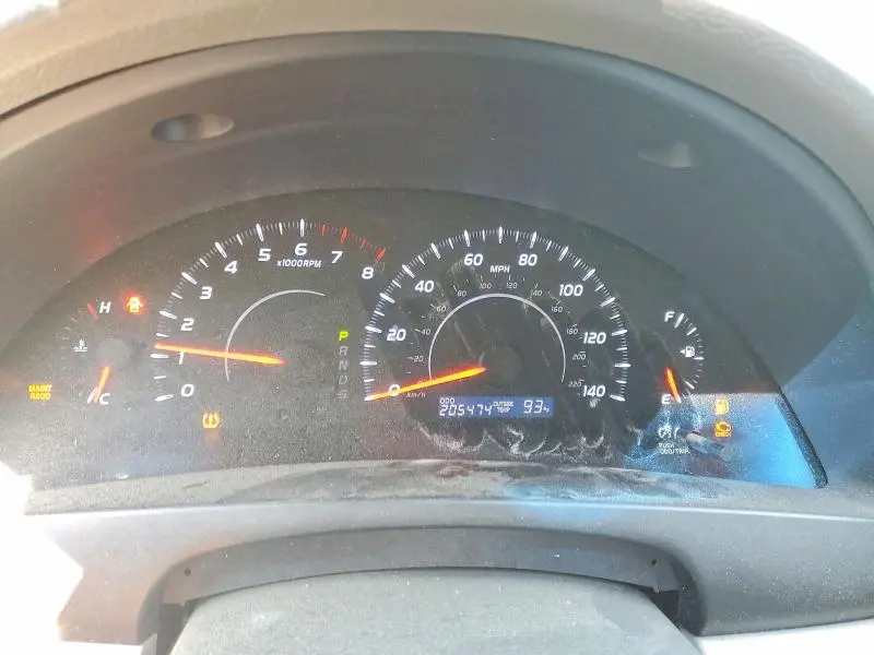 2010 TOYOTA CAMRY BASE  