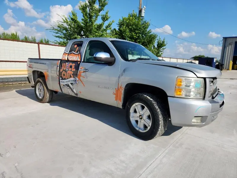2010 CHEVROLET SILVERADO K1500 LT  