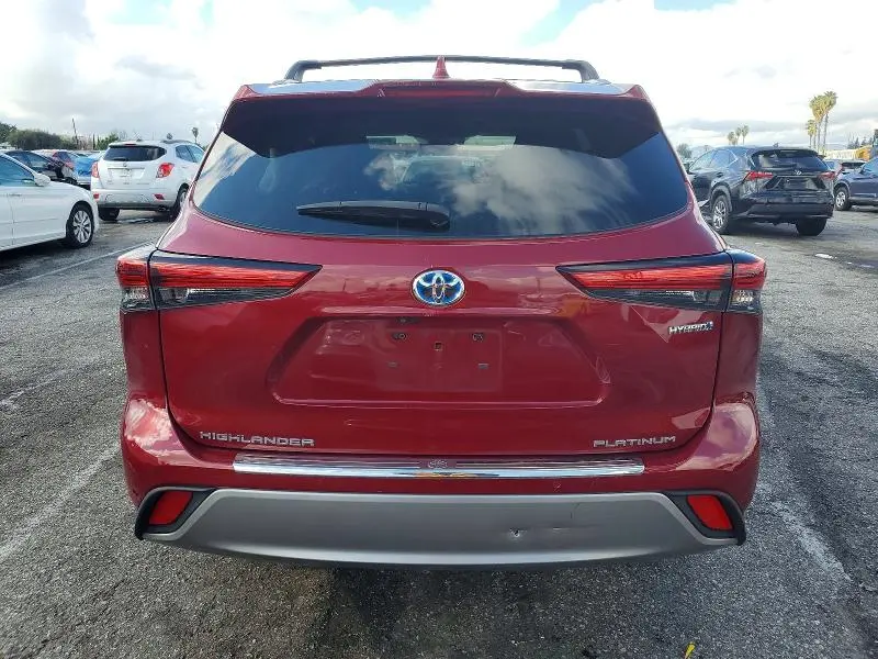 2023 TOYOTA HIGHLANDER HYBRID PLATINUM  