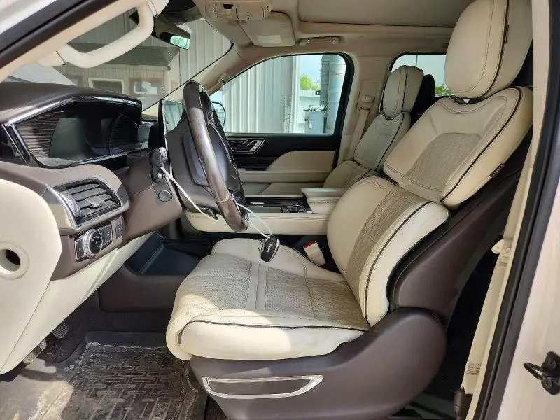 2019 LINCOLN NAVIGATOR BLACK LABEL  