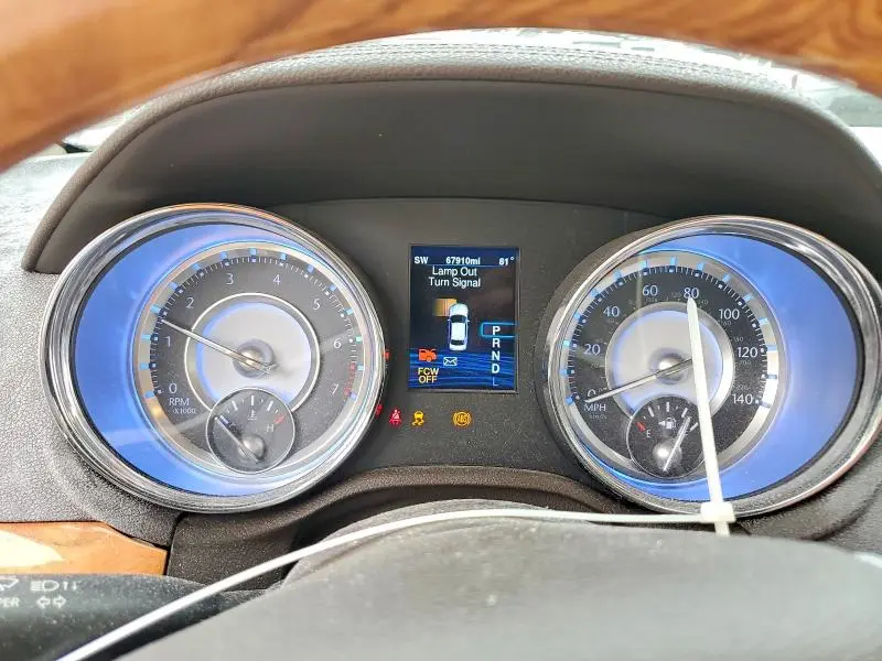 2014 CHRYSLER 300C   