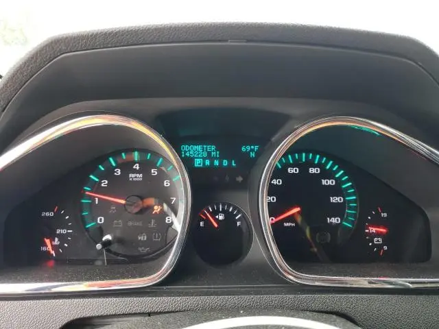 2011 CHEVROLET TRAVERSE LT  