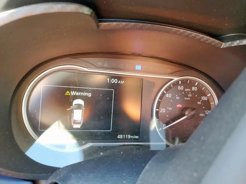 2024 NISSAN VERSA SV  