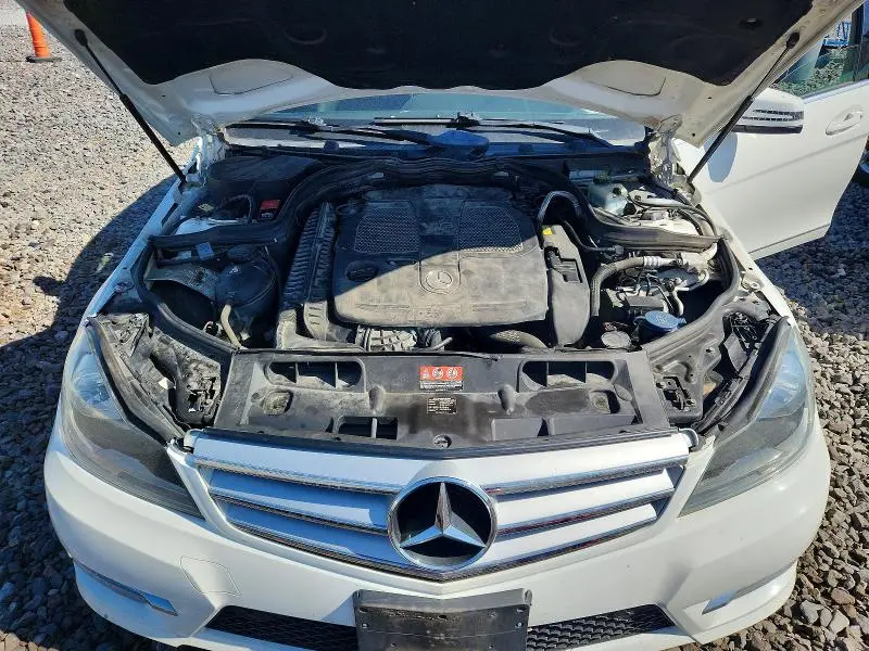 2013 MERCEDES-BENZ C 300 4MATIC  