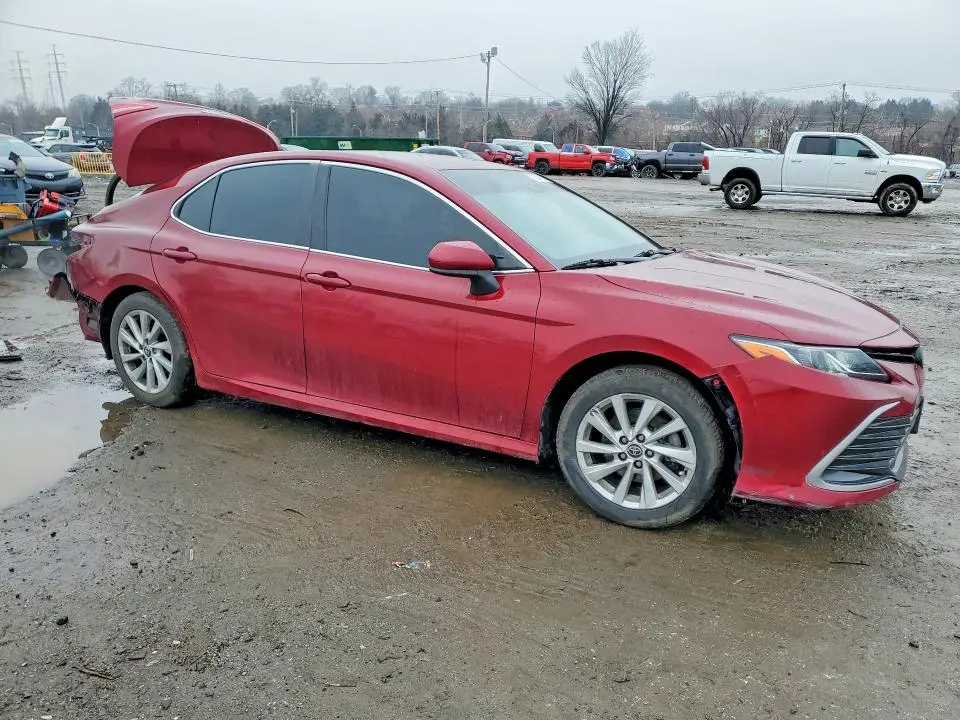 2022 TOYOTA CAMRY LE  