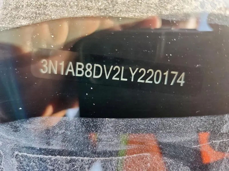 2020 NISSAN SENTRA SR  