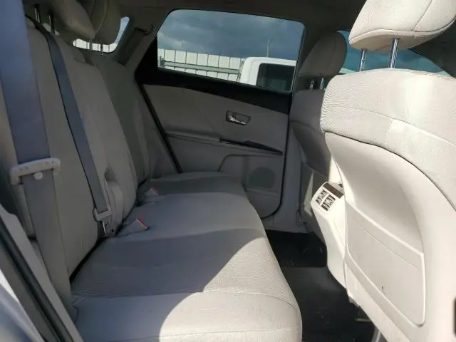 2013 TOYOTA VENZA LE  