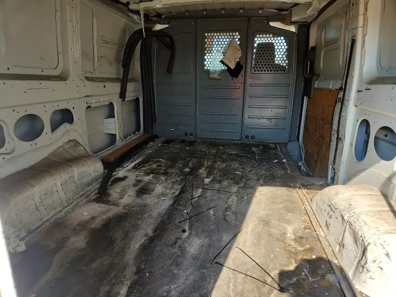 2016 NISSAN NV 1500 S  