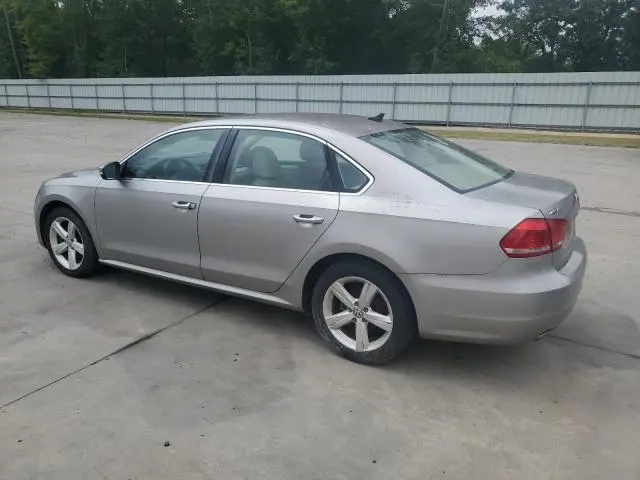 2012 VOLKSWAGEN PASSAT SE  