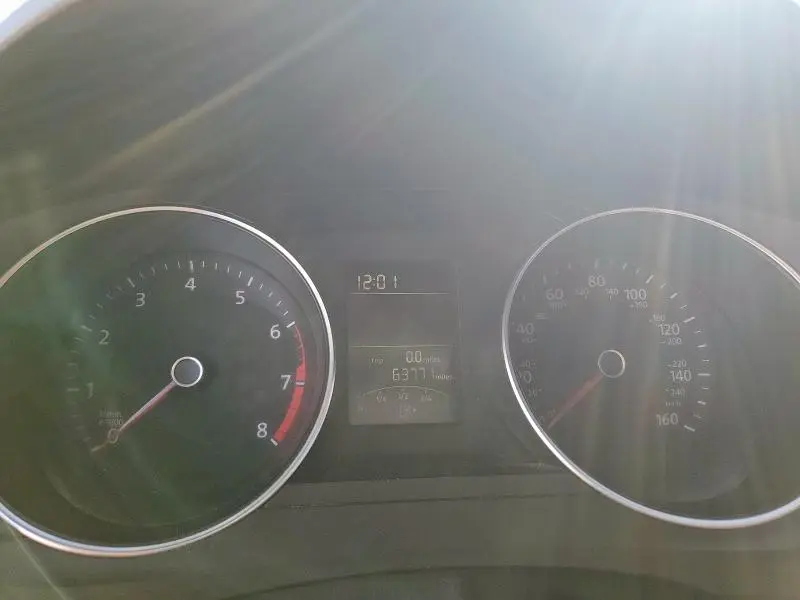 2015 VOLKSWAGEN JETTA SE  