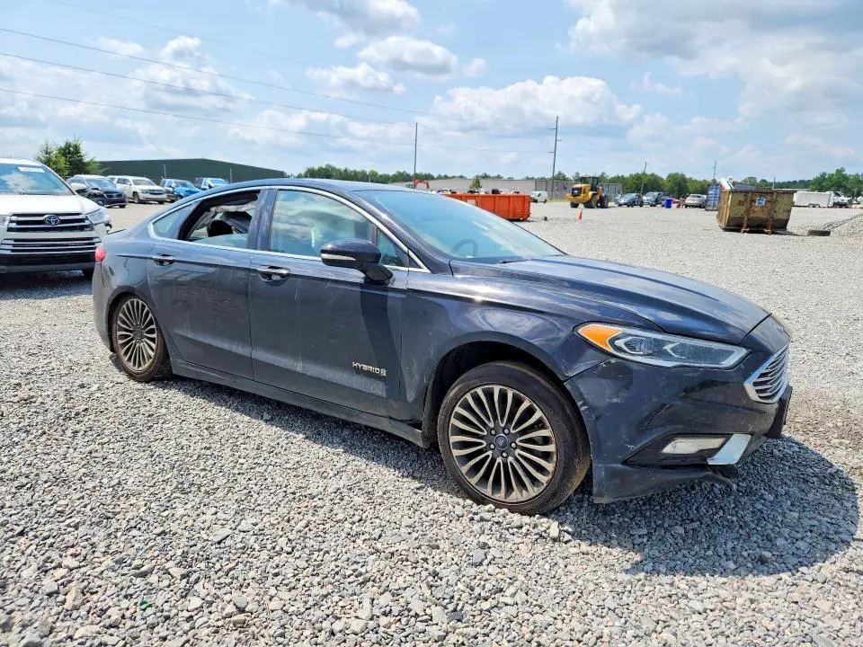 2018 FORD FUSION TITANIUM/PLATINUM HEV  
