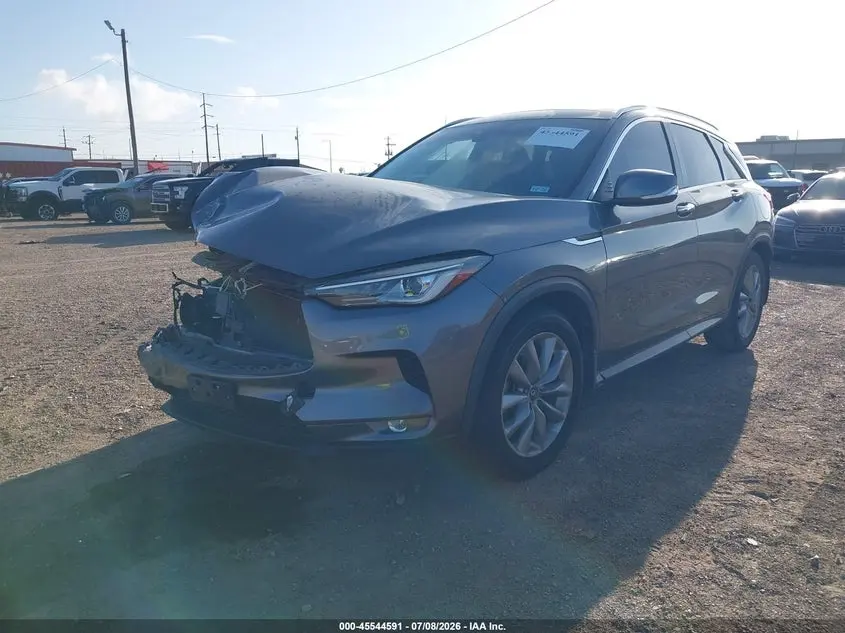 2022 INFINITI QX50 LUXE