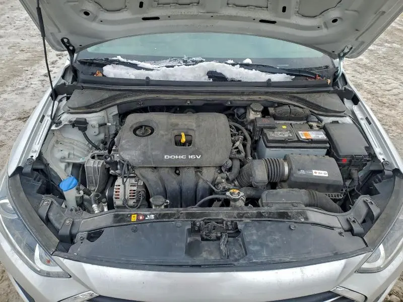 2018 HYUNDAI ELANTRA SE  