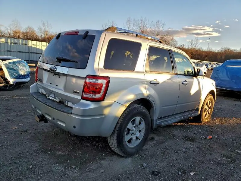 2011 FORD ESCAPE LIMITED  