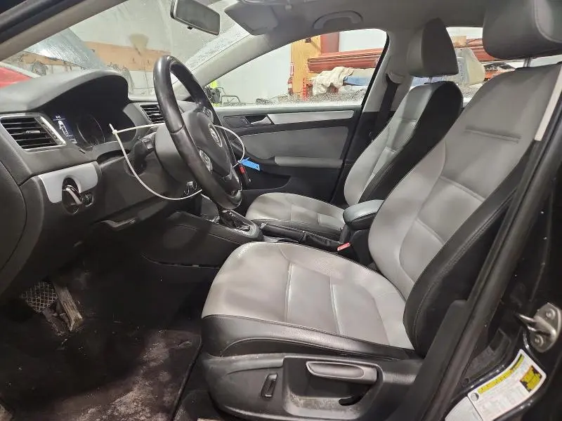 2013 VOLKSWAGEN JETTA HYBRID  