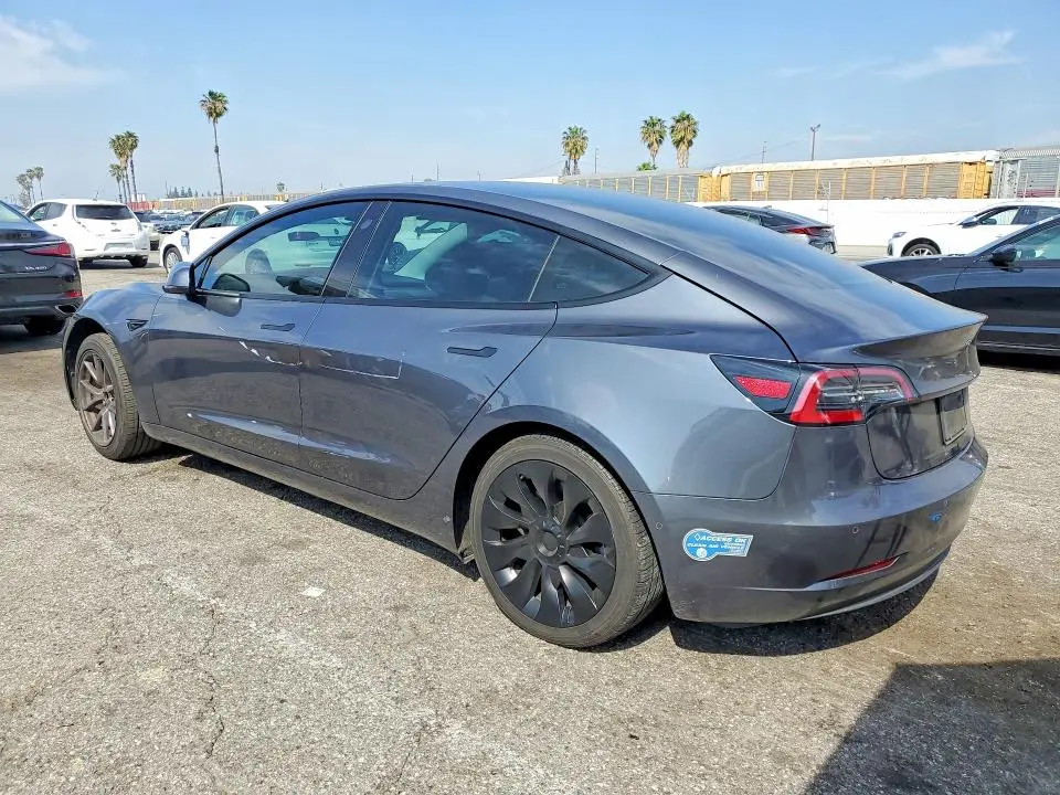 2021 TESLA MODEL 3   