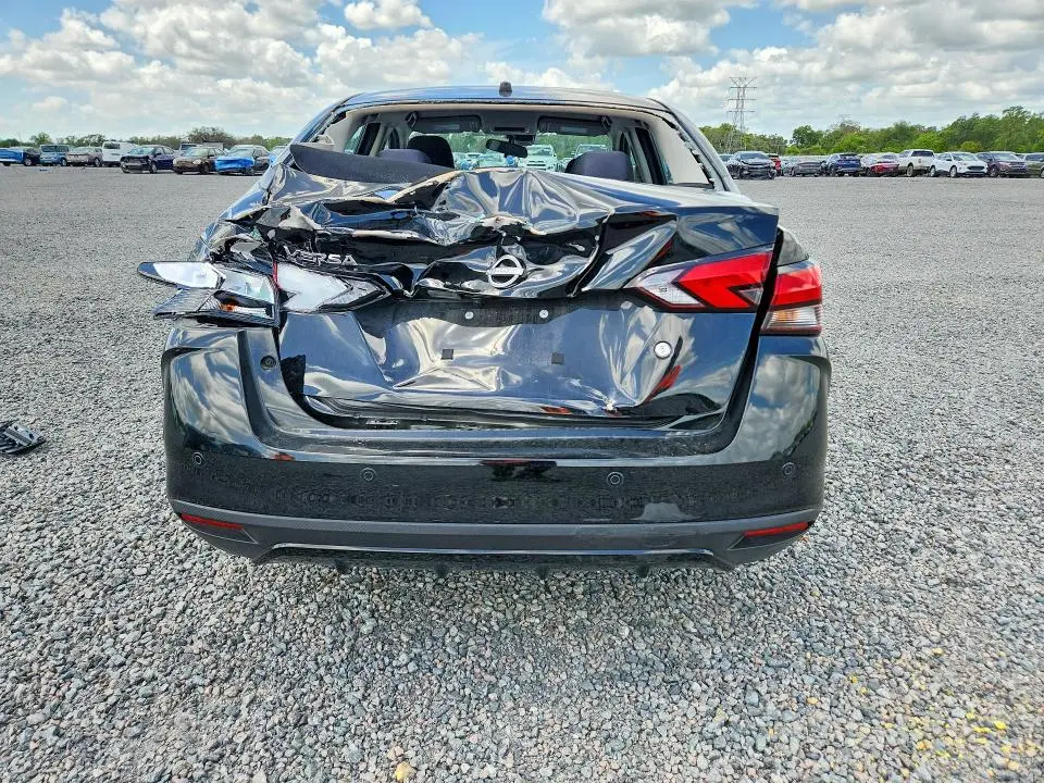 2025 NISSAN VERSA S  