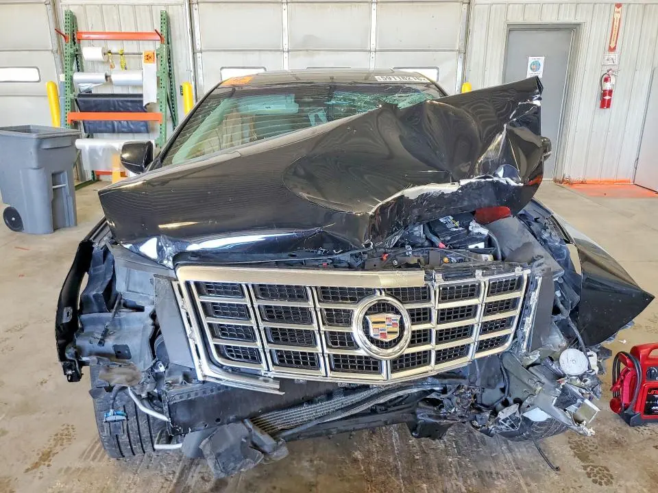 2013 CADILLAC XTS LUXURY COLLECTION  