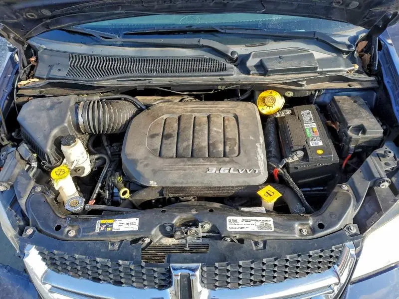 2016 DODGE GRAND CARAVAN SE  