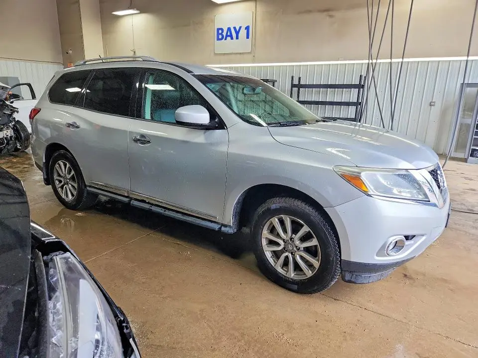 2013 NISSAN PATHFINDER S  
