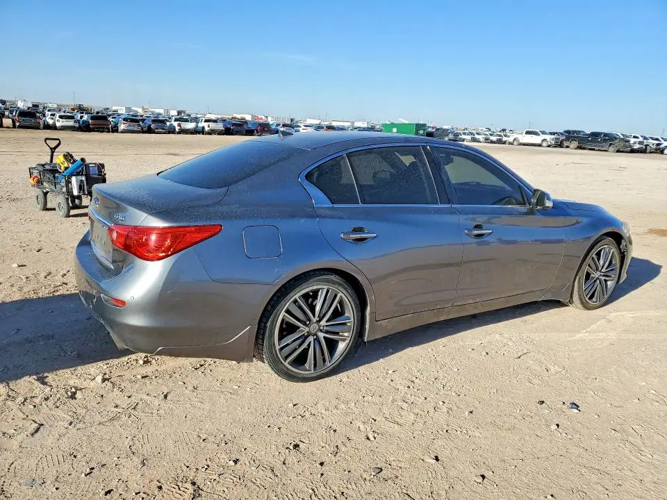 2017 INFINITI Q50 HYBRID  