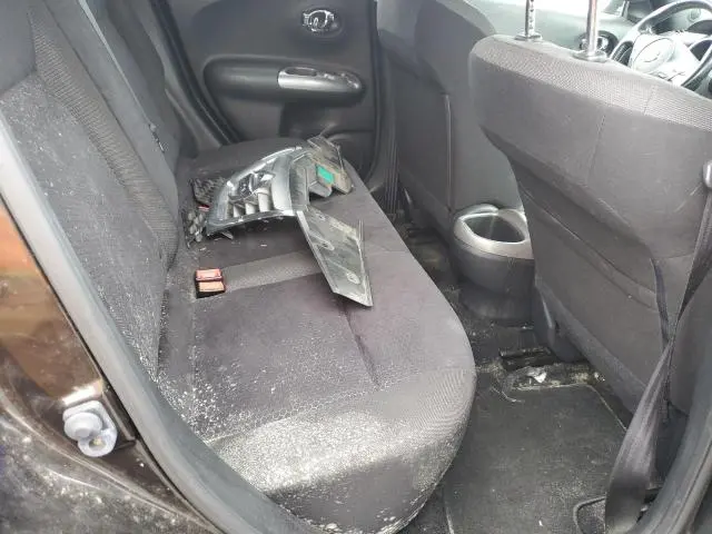 2011 NISSAN JUKE S  