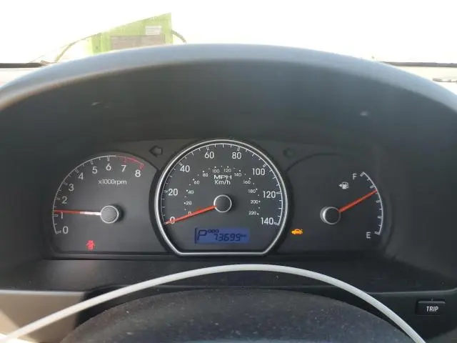 2010 HYUNDAI ELANTRA BLUE  