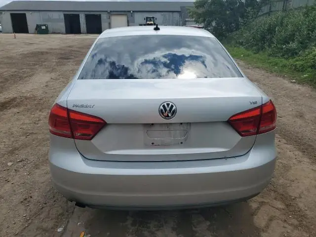 2015 VOLKSWAGEN PASSAT S