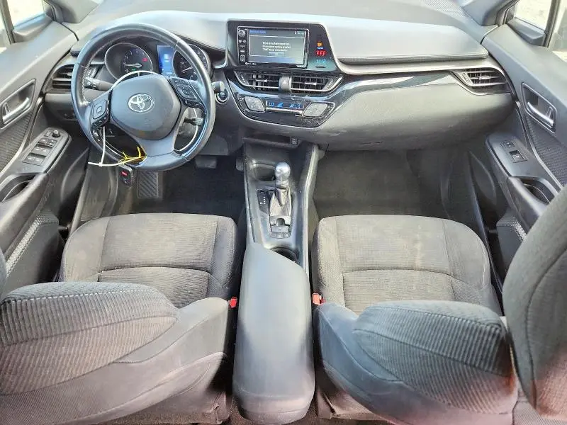 2018 TOYOTA C-HR XLE PREMIUM  