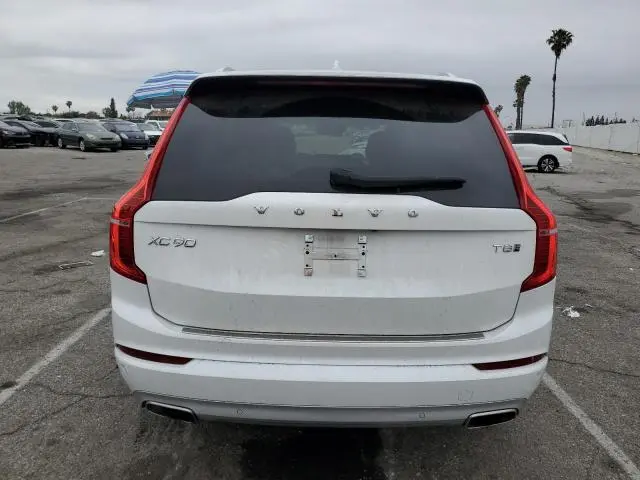 2020 VOLVO XC90 T8 MOMENTUM  