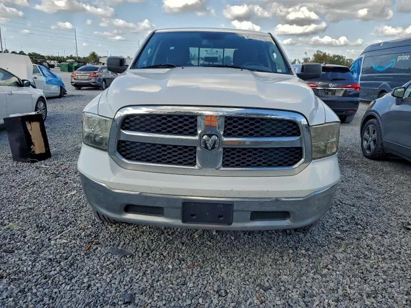 2013 RAM 1500 SLT  