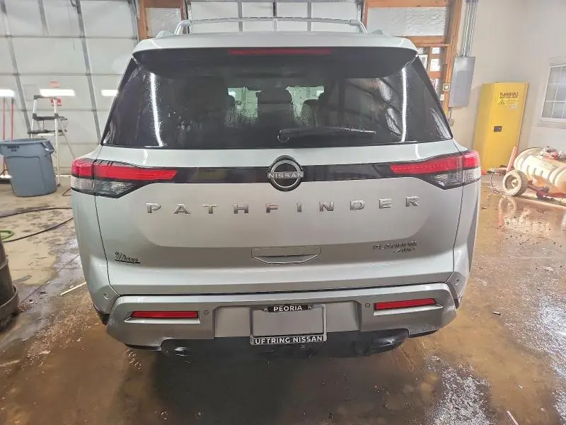 2024 NISSAN PATHFINDER PLATINUM  