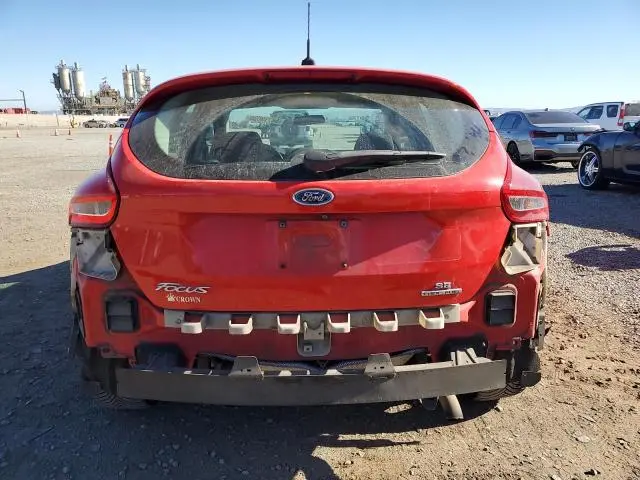 2016 FORD FOCUS SE  