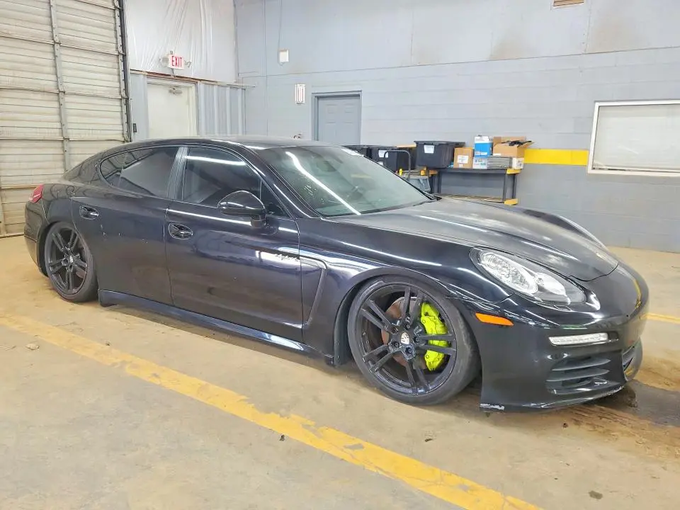 2016 PORSCHE PANAMERA SE HYBRID  