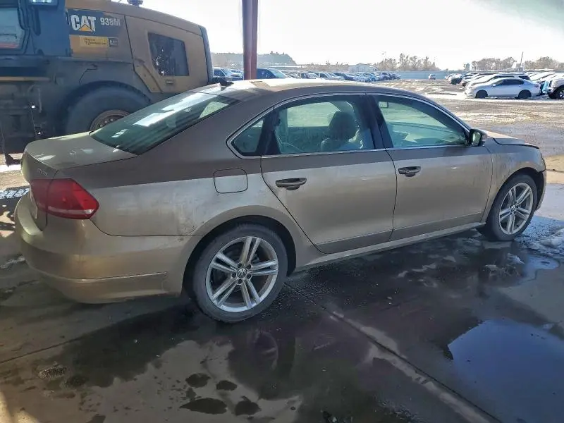 2015 VOLKSWAGEN PASSAT SEL  