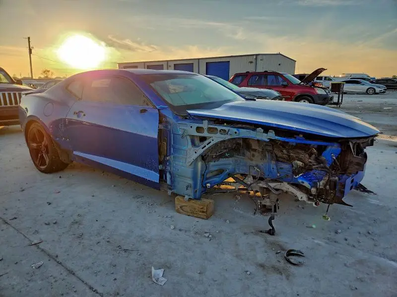 2018 CHEVROLET CAMARO LT  