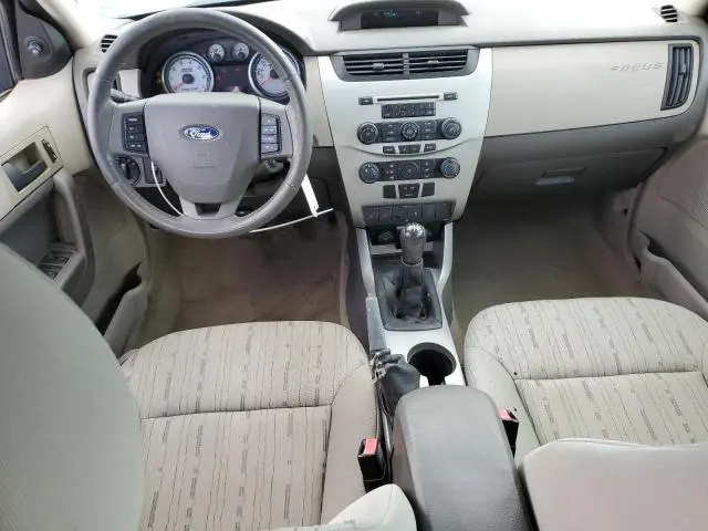 2011 FORD FOCUS SE