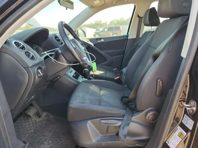 2017 VOLKSWAGEN TIGUAN S  