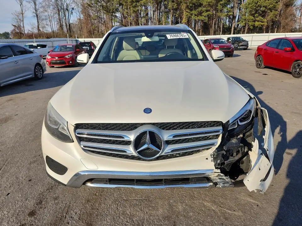 2017 MERCEDES-BENZ GLC 300  