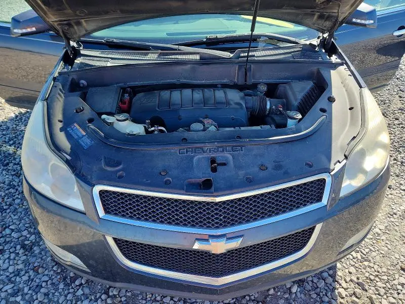2012 CHEVROLET TRAVERSE LT  