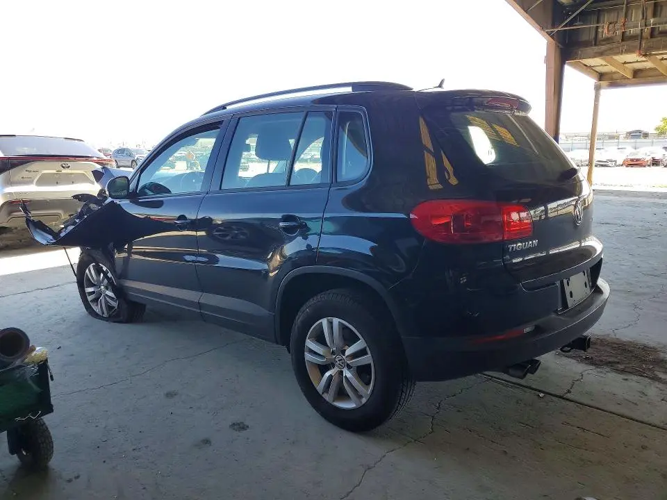 2016 VOLKSWAGEN TIGUAN S  