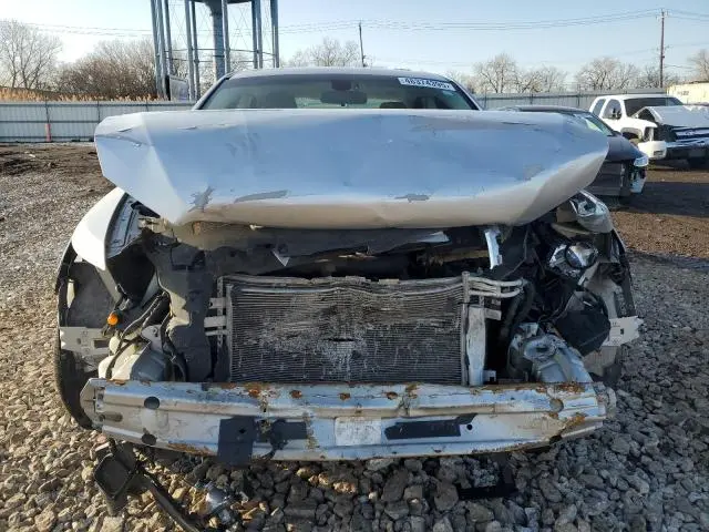 2019 FORD TAURUS SE