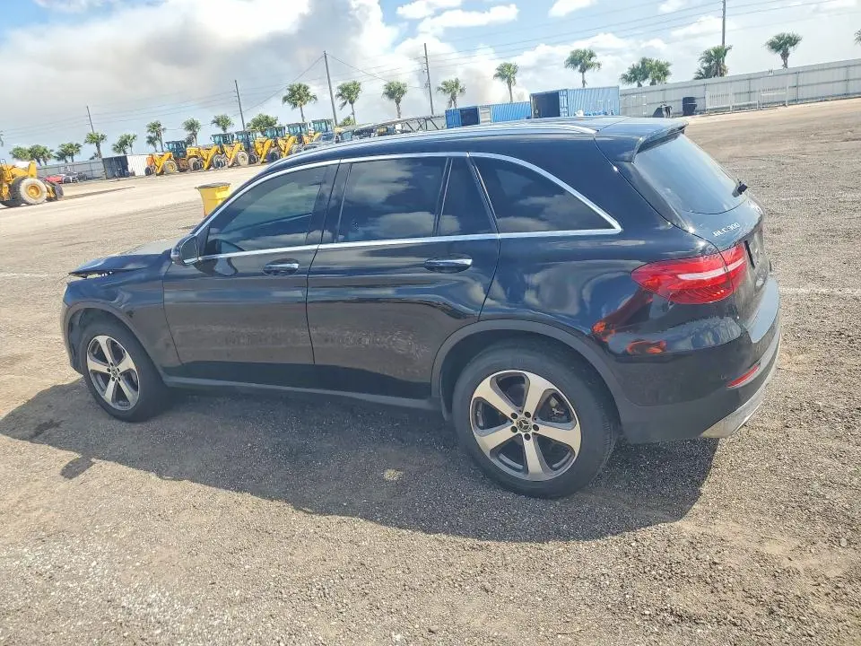 2018 MERCEDES-BENZ GLC 300 4MATIC  