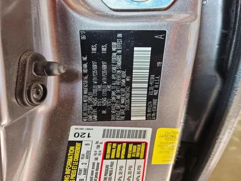 2017 TOYOTA SIENNA XLE 8-PASSENGER  